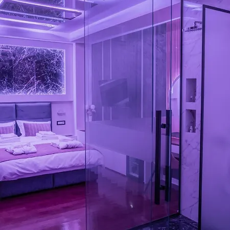 9 Nine - Luxury & * Belgrado