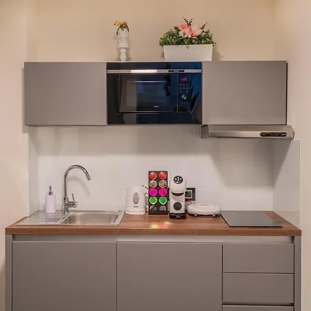 9 Nine - Luxury & Apartamento *