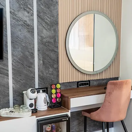 Apartment 9 Nine - Luxury &
