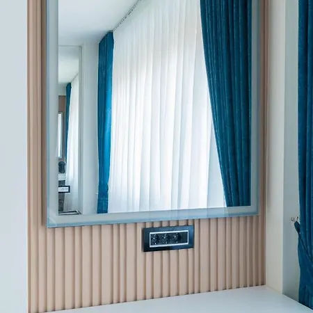 Apartment 9 Nine - Luxury &