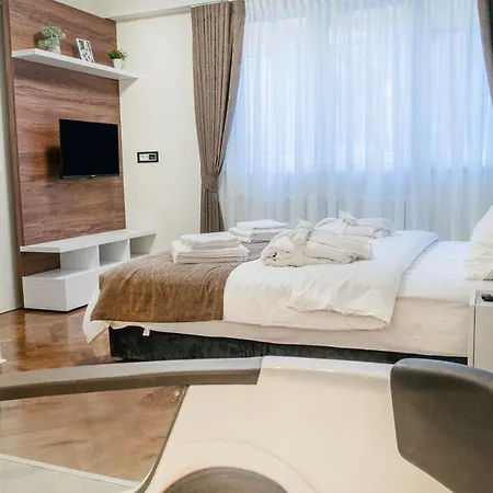 9 Nine - Luxury & * Belgrade
